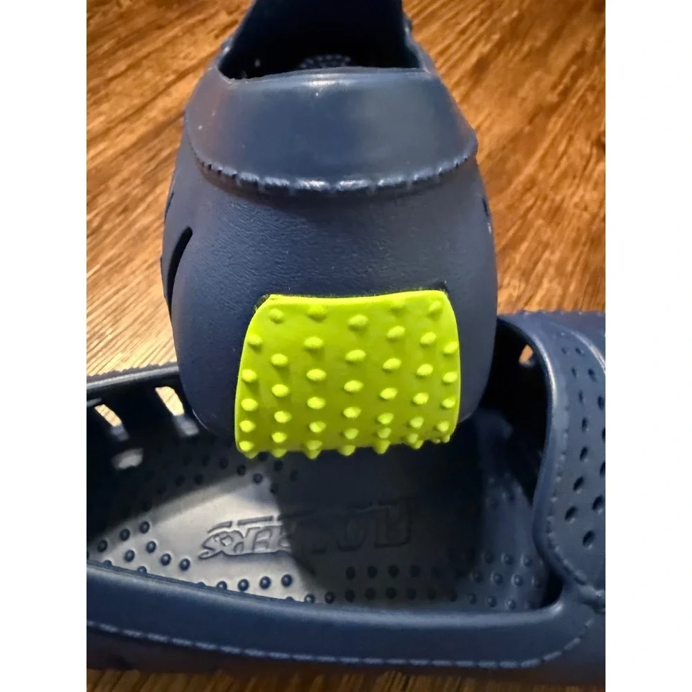 Floaters Men's Blue Slip On Water Shoes Perforated Size 12 Slip On Clogs Driving